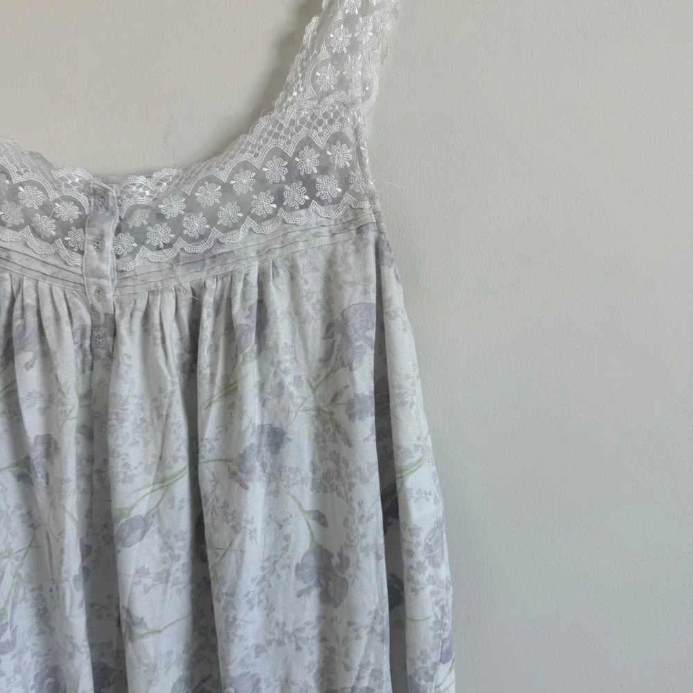 Eileen Fisher eileen west